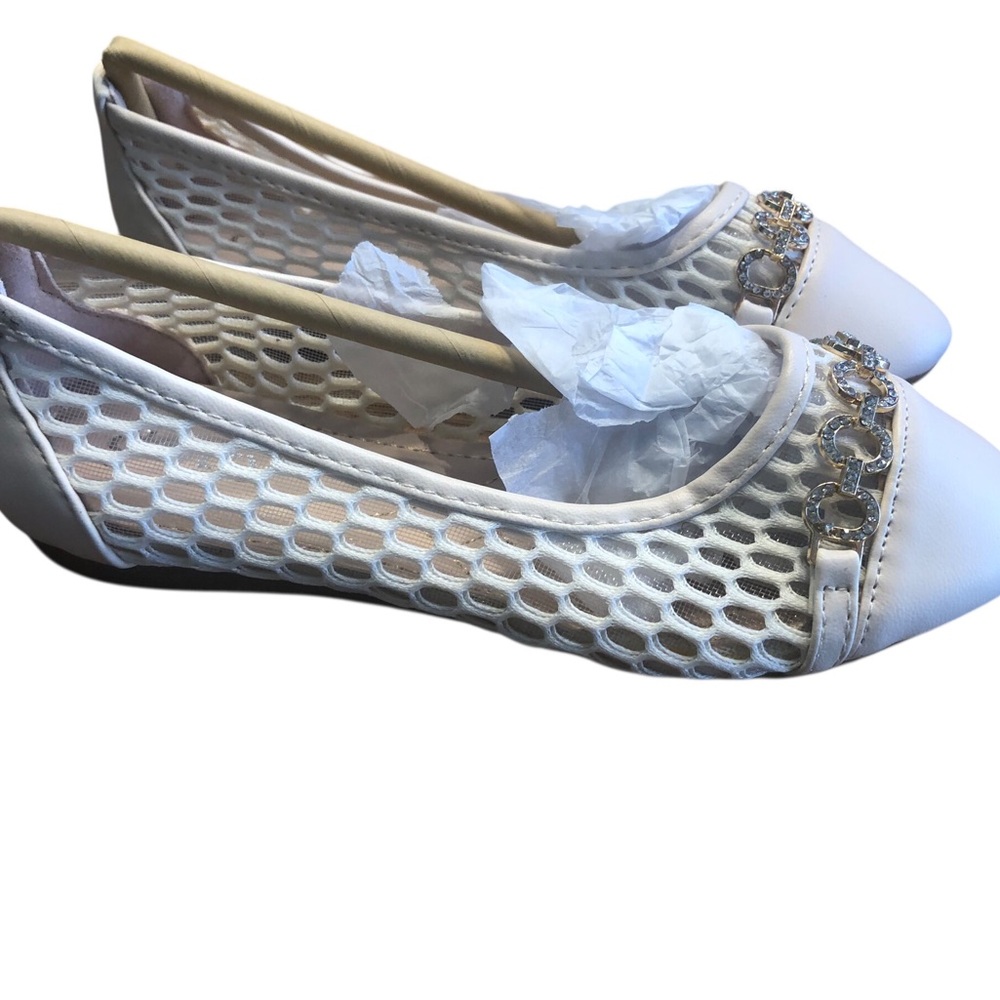 NWT Dotty Size 13 Elegant Cream Mesh Flats w/ Rhinestone Chain Details